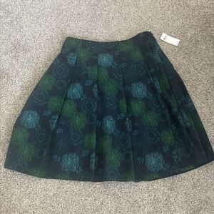 Liz Claiborne Womens Skirt 10 Mini ALine Flare Blue White Floral‎ Pleated Casual